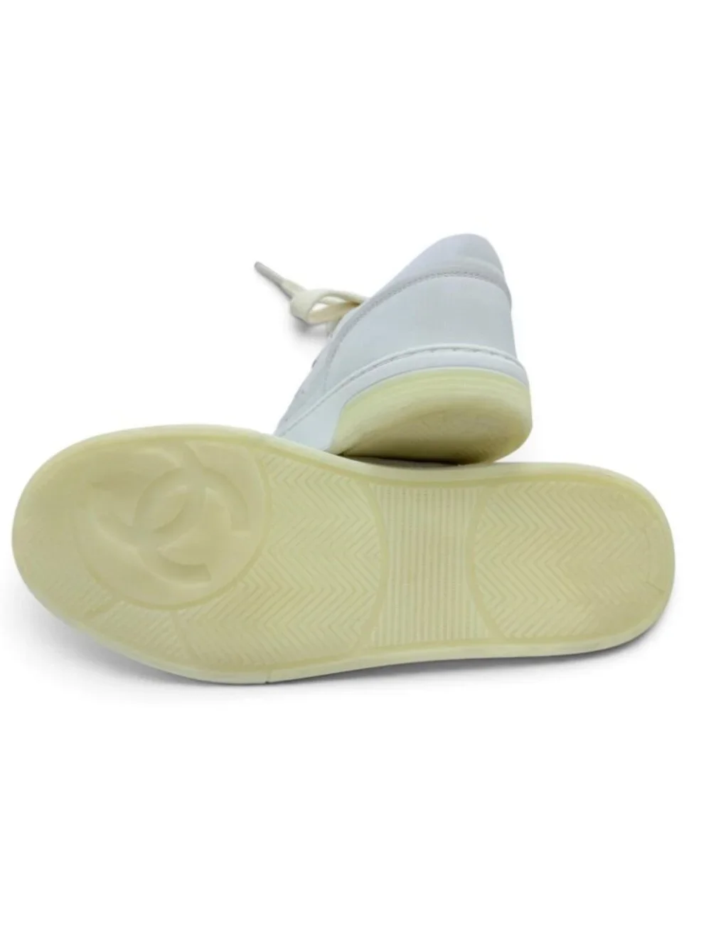 CHANEL no 94 or